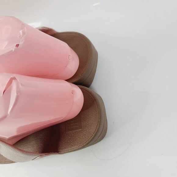 FitFlop Women's Light Beige Slip On Wedge Thong Flip Flops Sandals Size US 9 - Picture 4 of 6